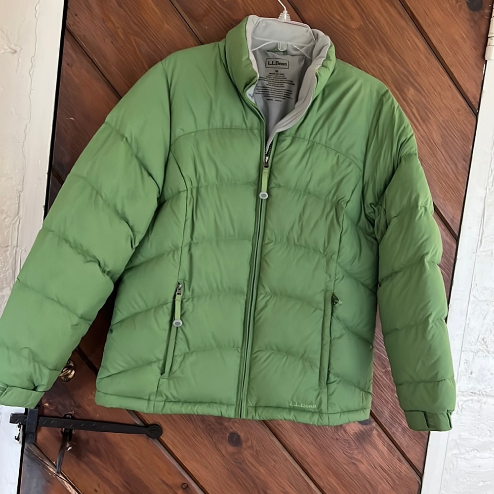 LL Bean Down jacket, Apple Green M
